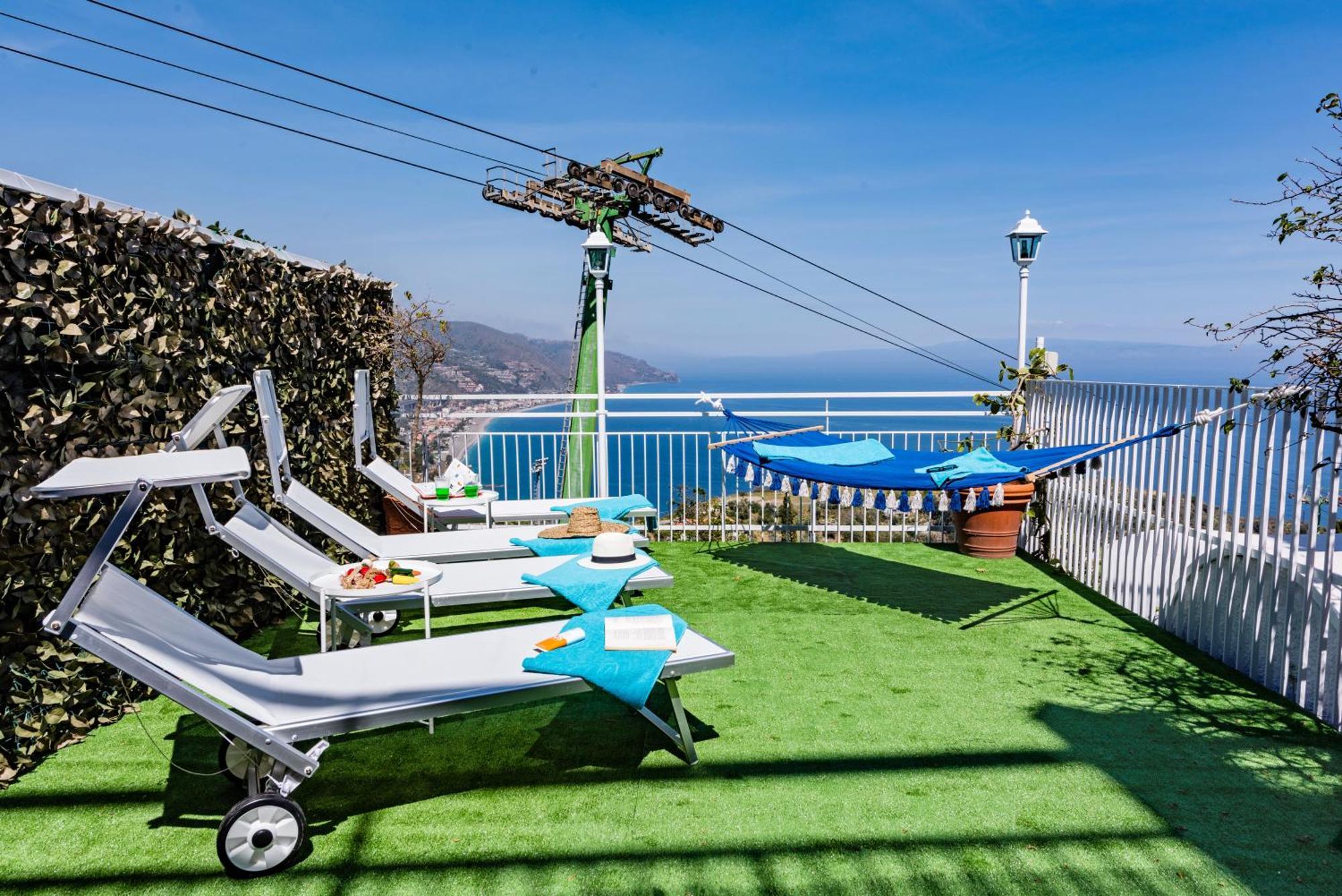 Dream View Suites Taormina Exterior photo